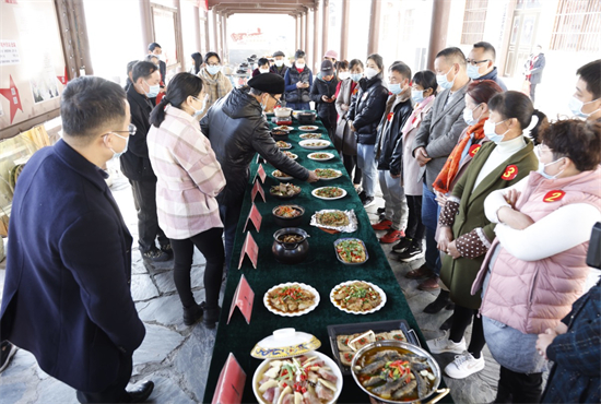 中洲毛豆腐 清水石斑鱼 农家笋尖煲 这场乡村大厨竞出中洲好味道